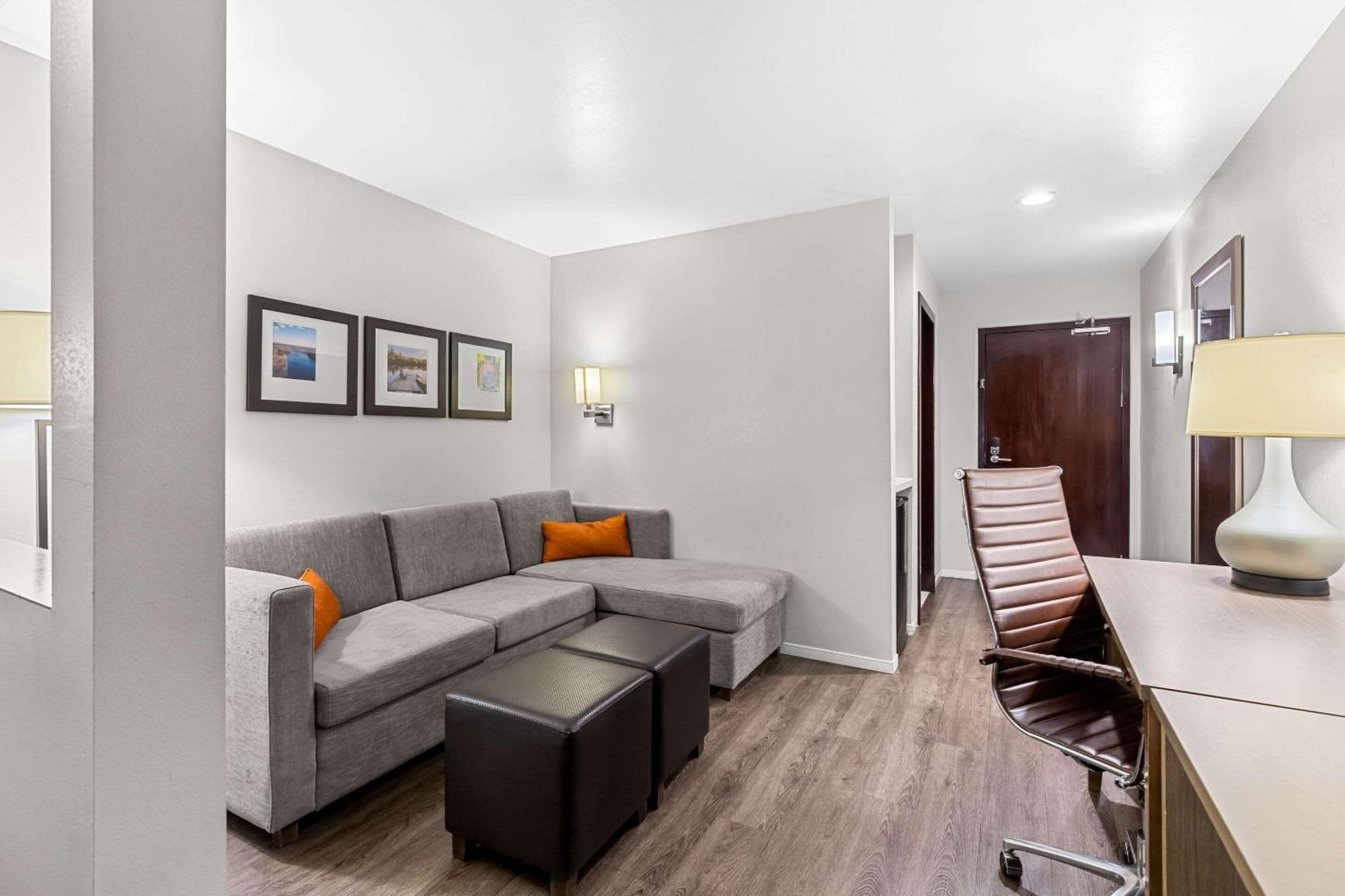 Comfort Suites Кълъмбия Екстериор снимка