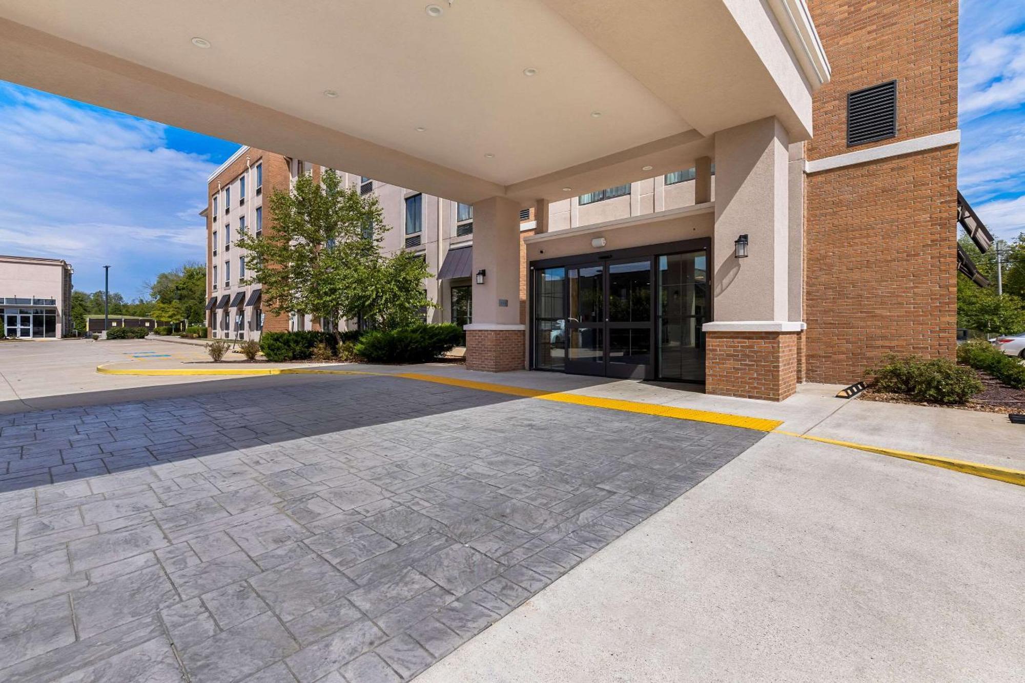Comfort Suites Кълъмбия Екстериор снимка