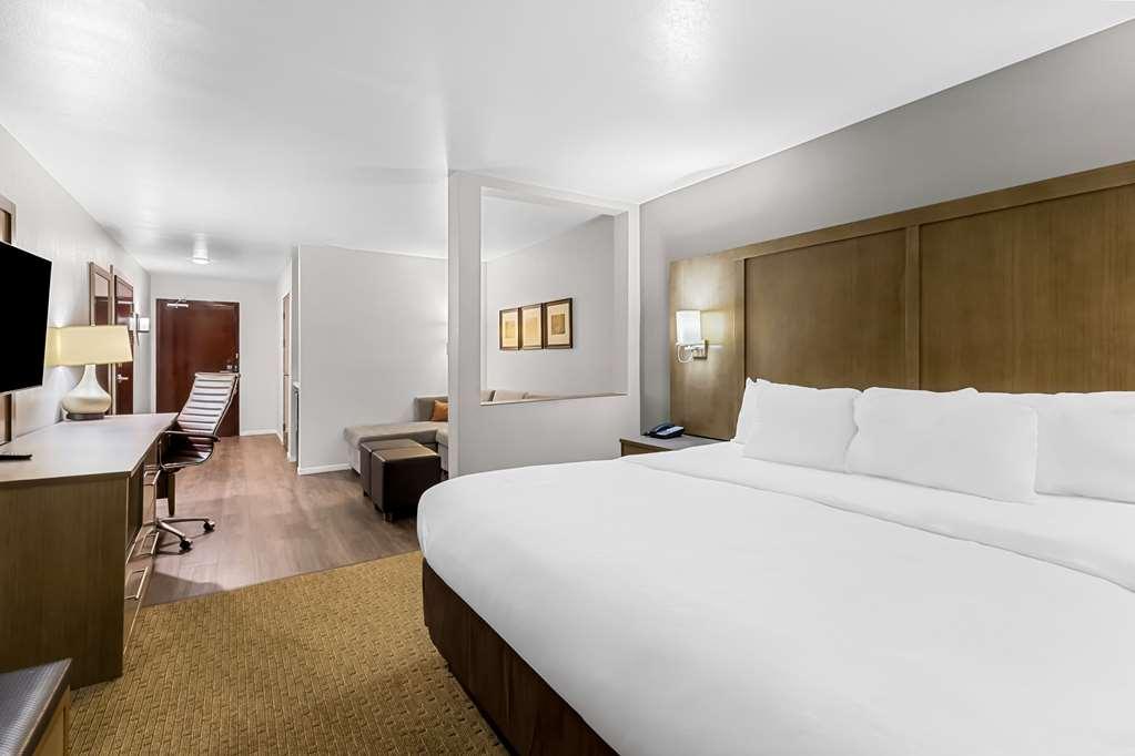 Comfort Suites Кълъмбия Стая снимка
